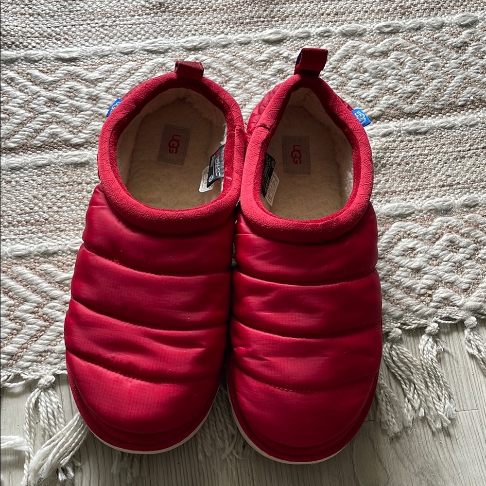 UGGs
